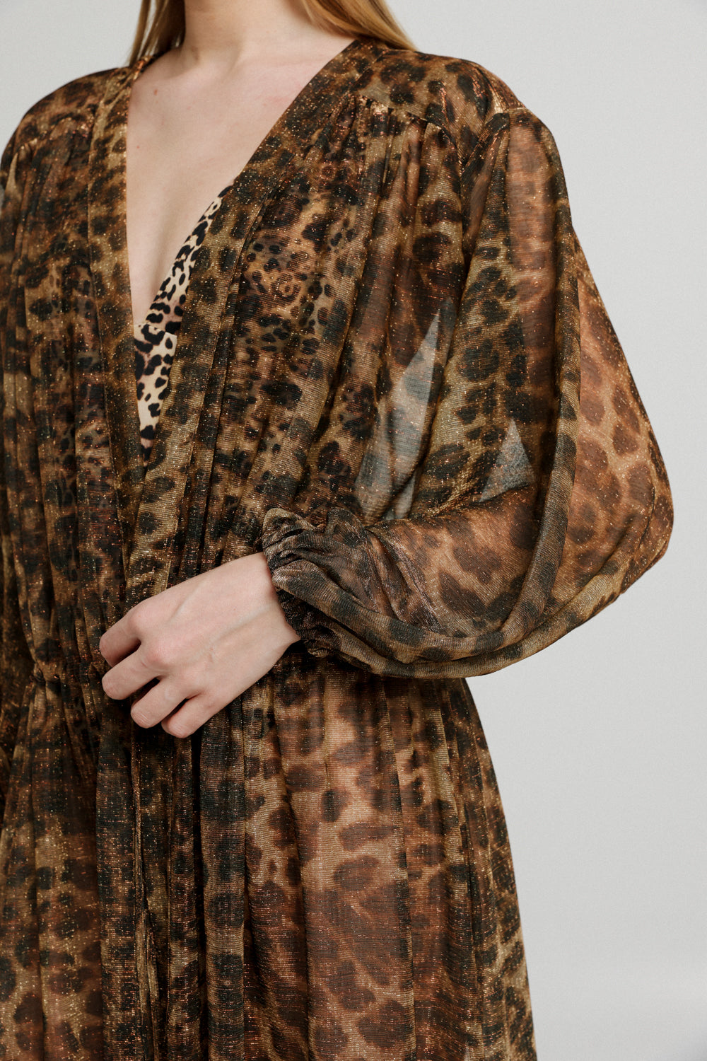 Hillside Sparkly Leopard Kimono