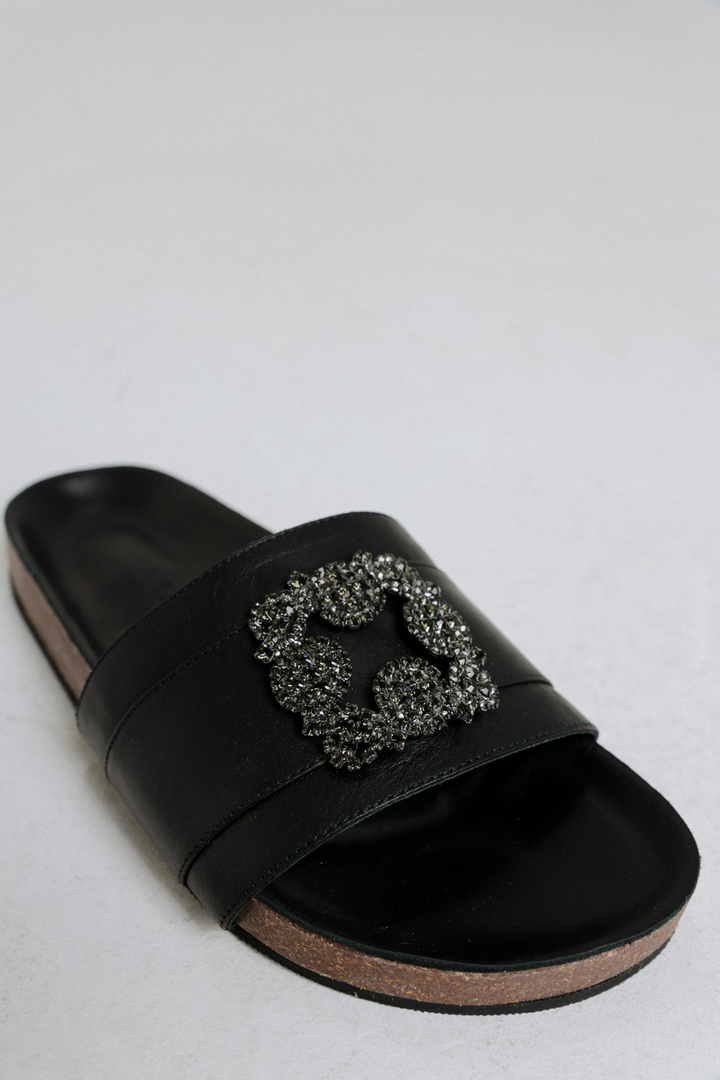 NO.3 Black Sandals שחור - SEESTARZ