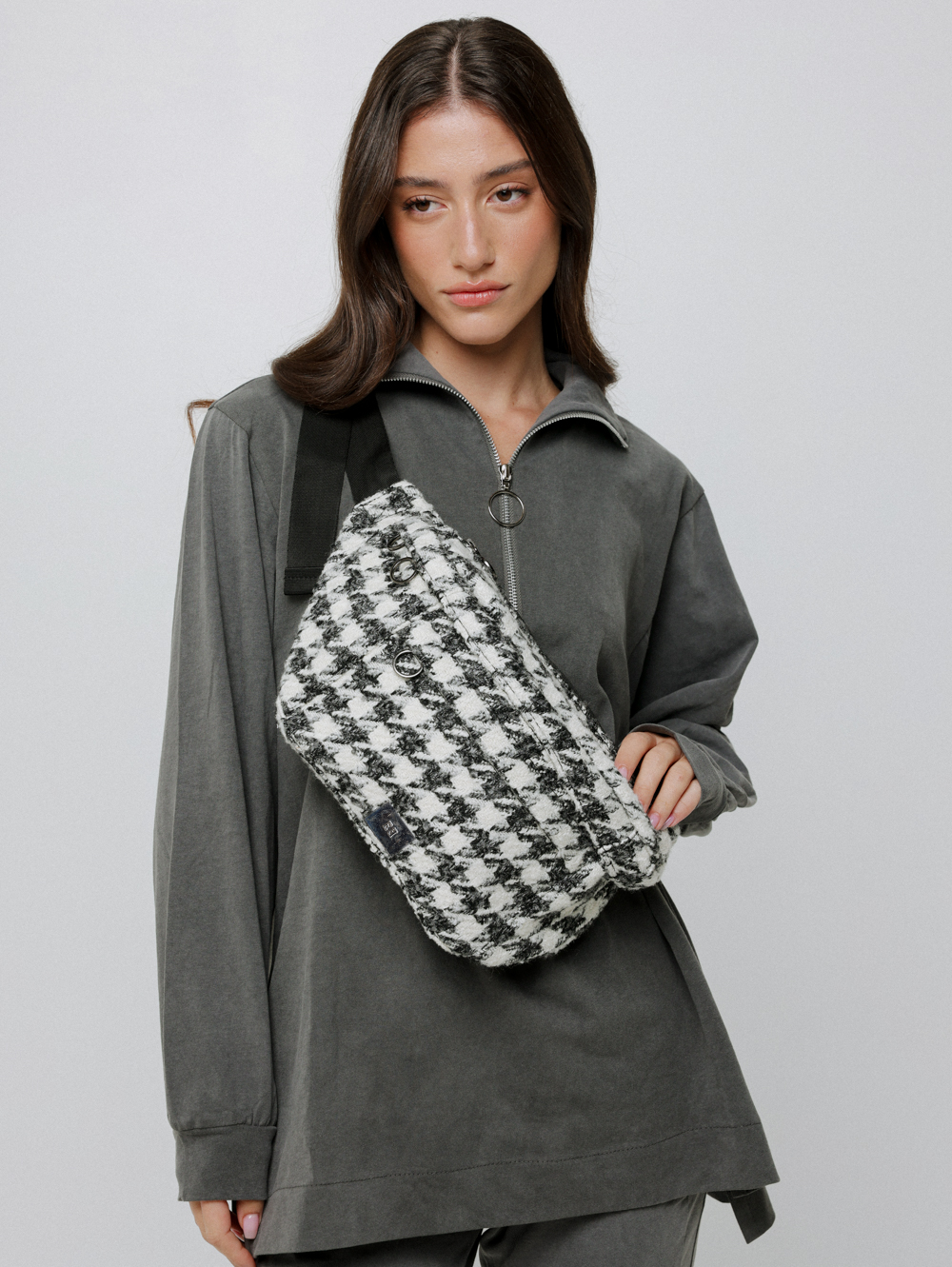 Houndstooth fanny pack hotsell