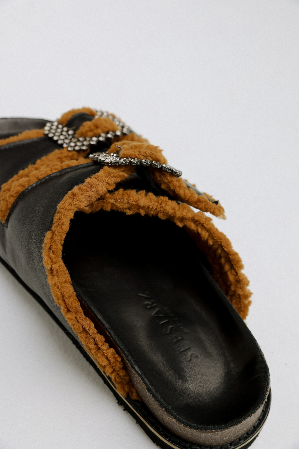 DNA No.5 Black Sandals