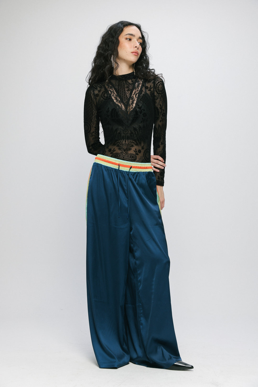 Changer Navy Bottoms