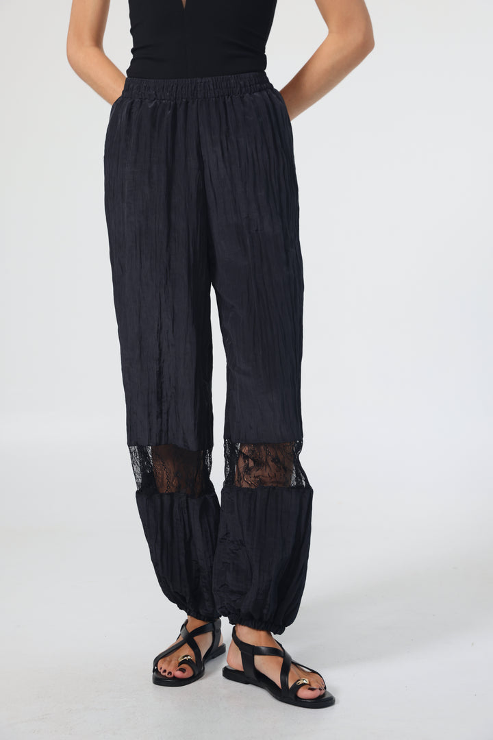 Aladdin Black Joggers