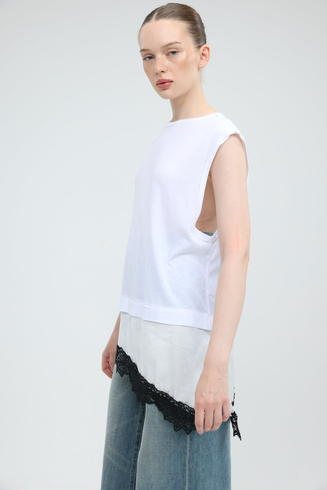 Morning White/Black Tank