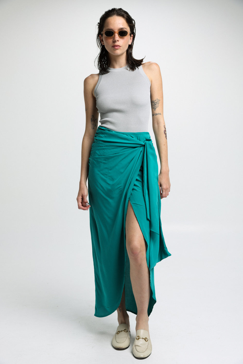 חצאית ירוקה ארוכה לנשים דגם EE Green Skirt 