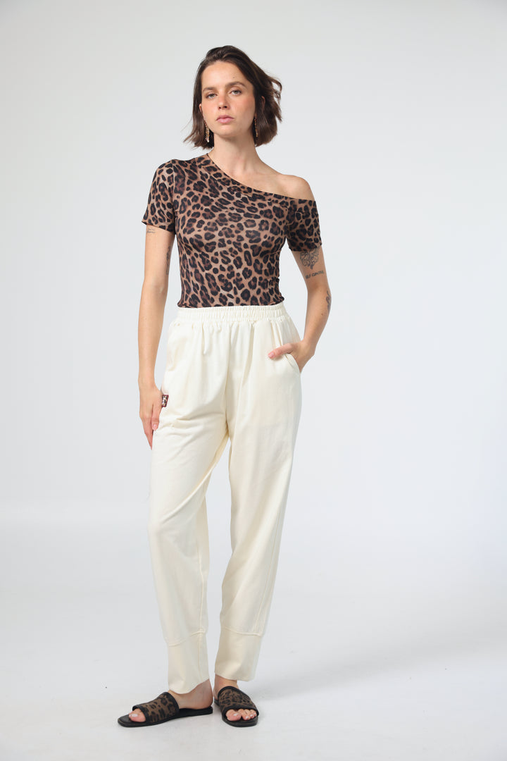חולצת כתף אחת מנומרת Luna Leopard T-Shirt 