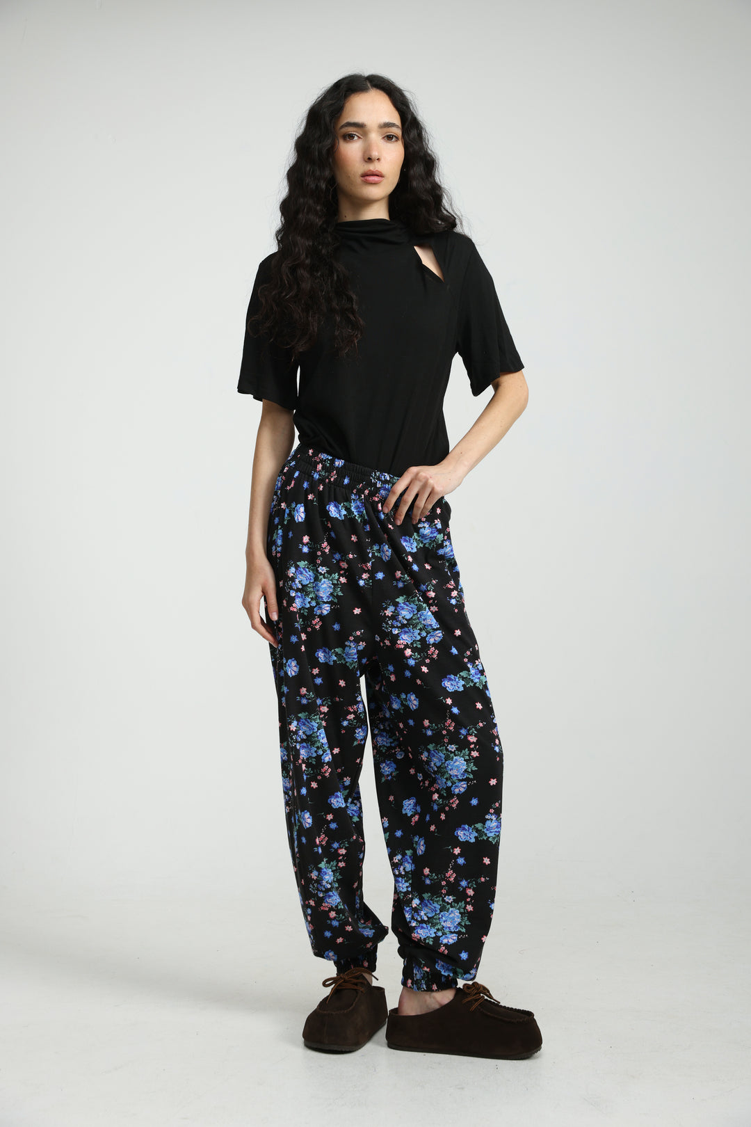 Gentle Black T-Shirt