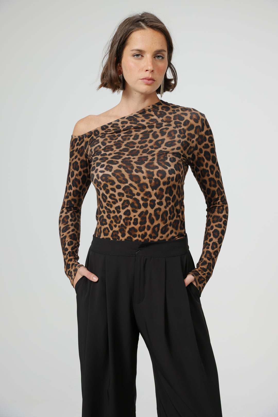 Clean07 Leopard One Shoulder Shirt