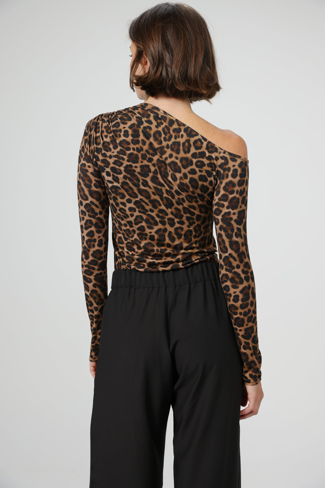 Clean07 Leopard One Shoulder Shirt