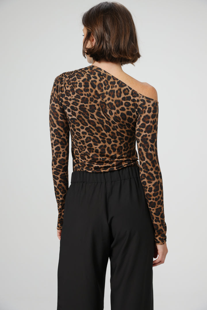 Clean07 Leopard One Shoulder Shirt