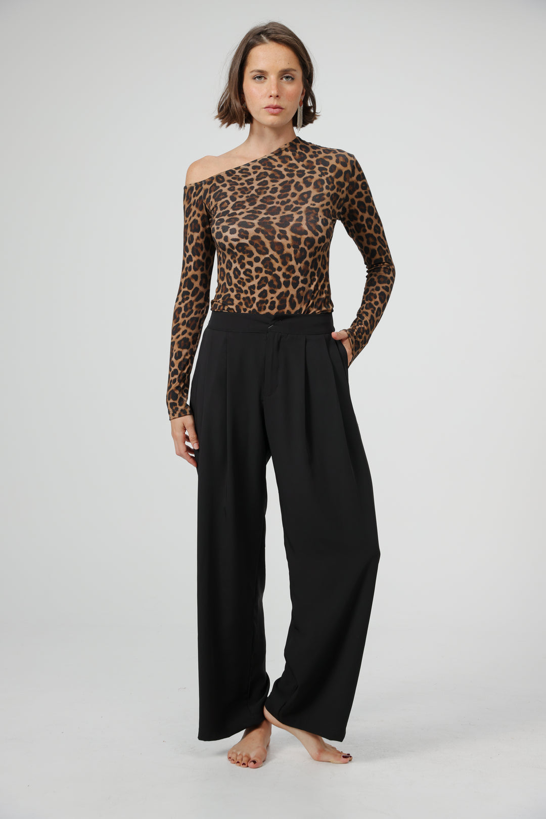Clean07 Leopard One Shoulder Shirt