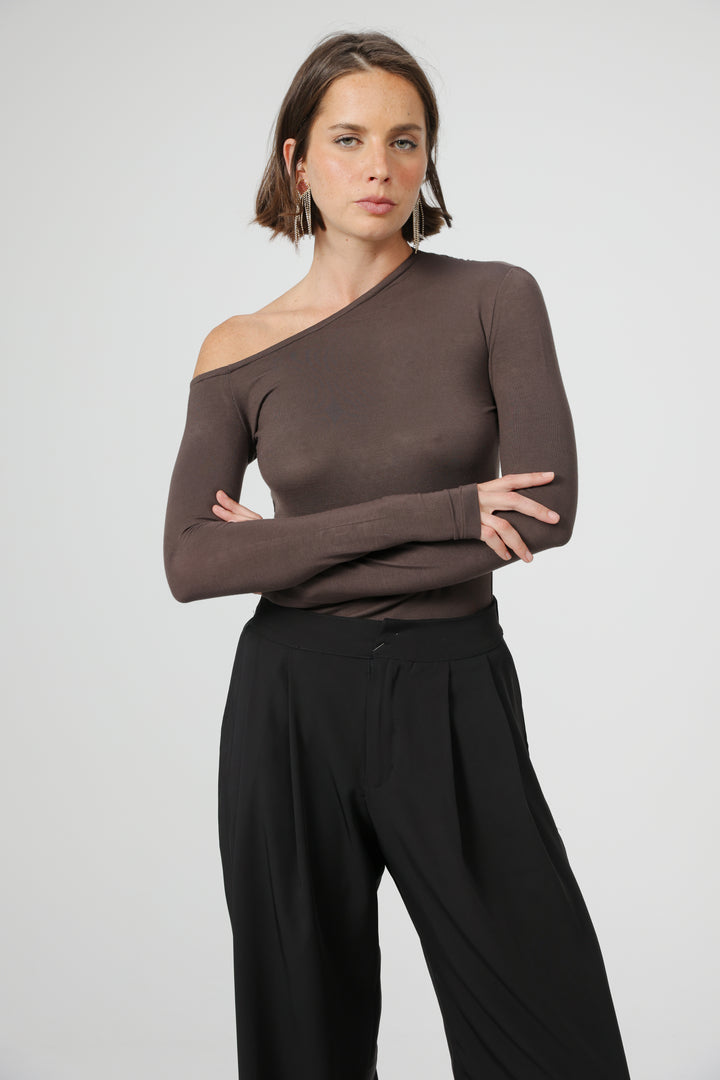 Clean07 Brown One Shoulder Shirt