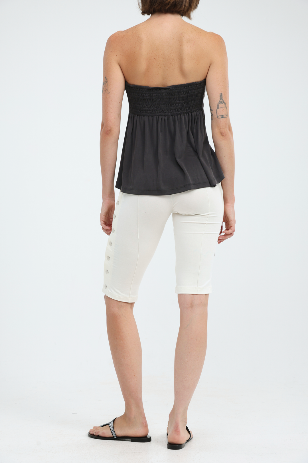 Snaps Cream Leggings