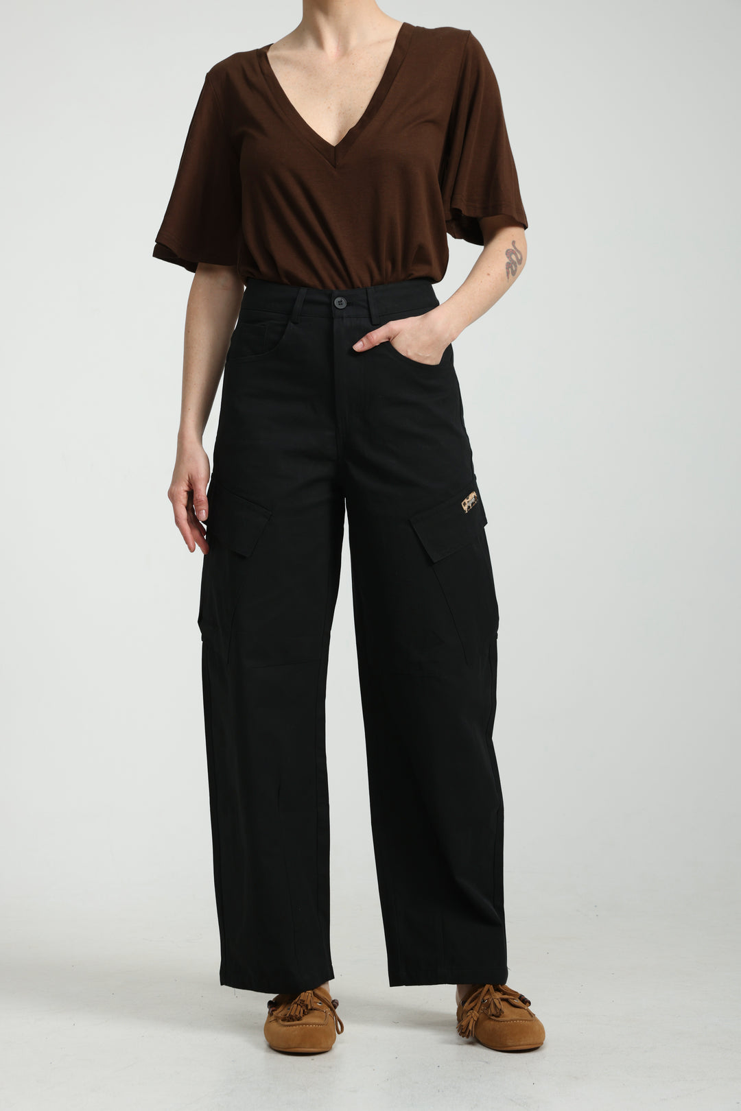 Getting Black Cargo Bottoms