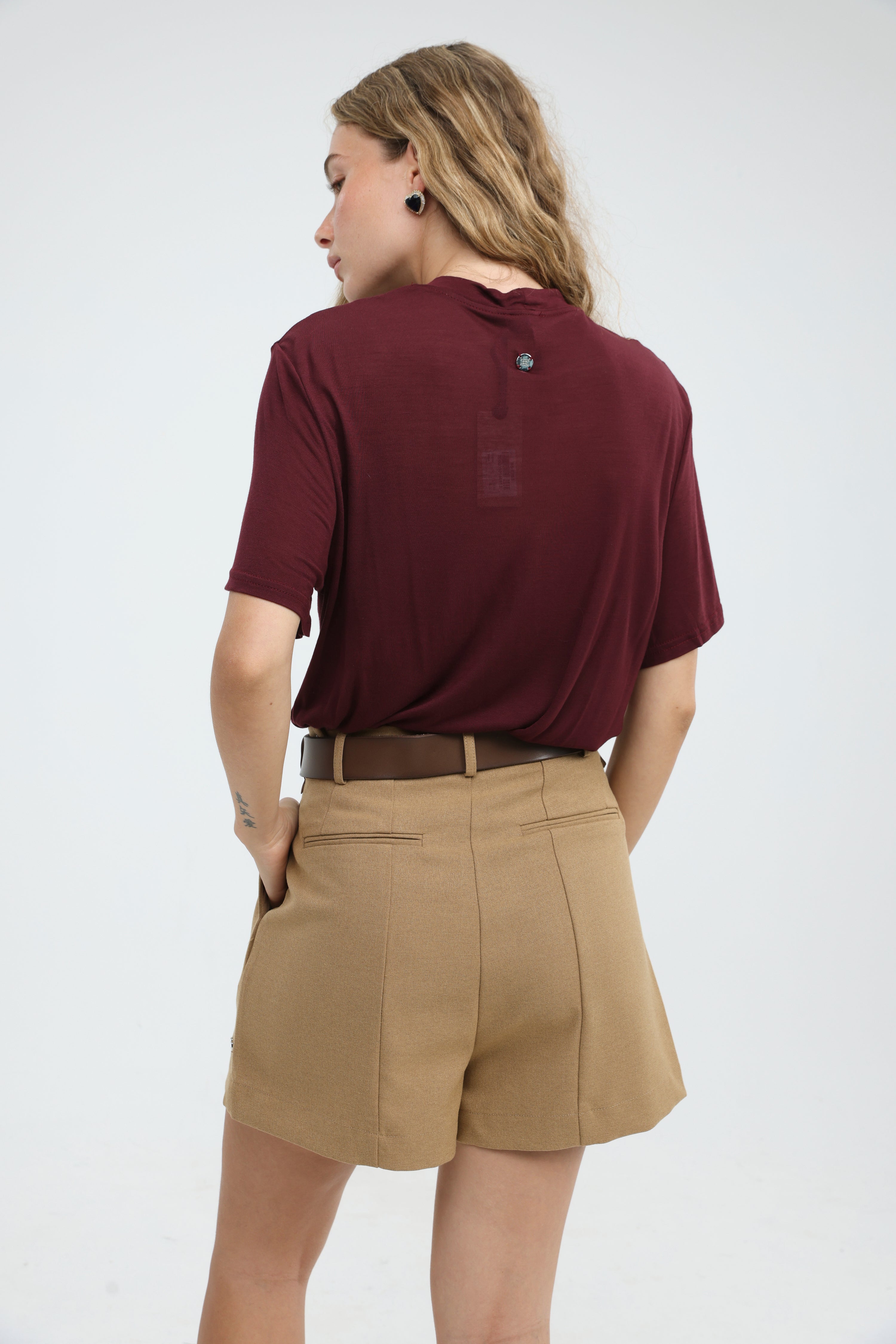 Review Camel Shorts – SEESTARZ