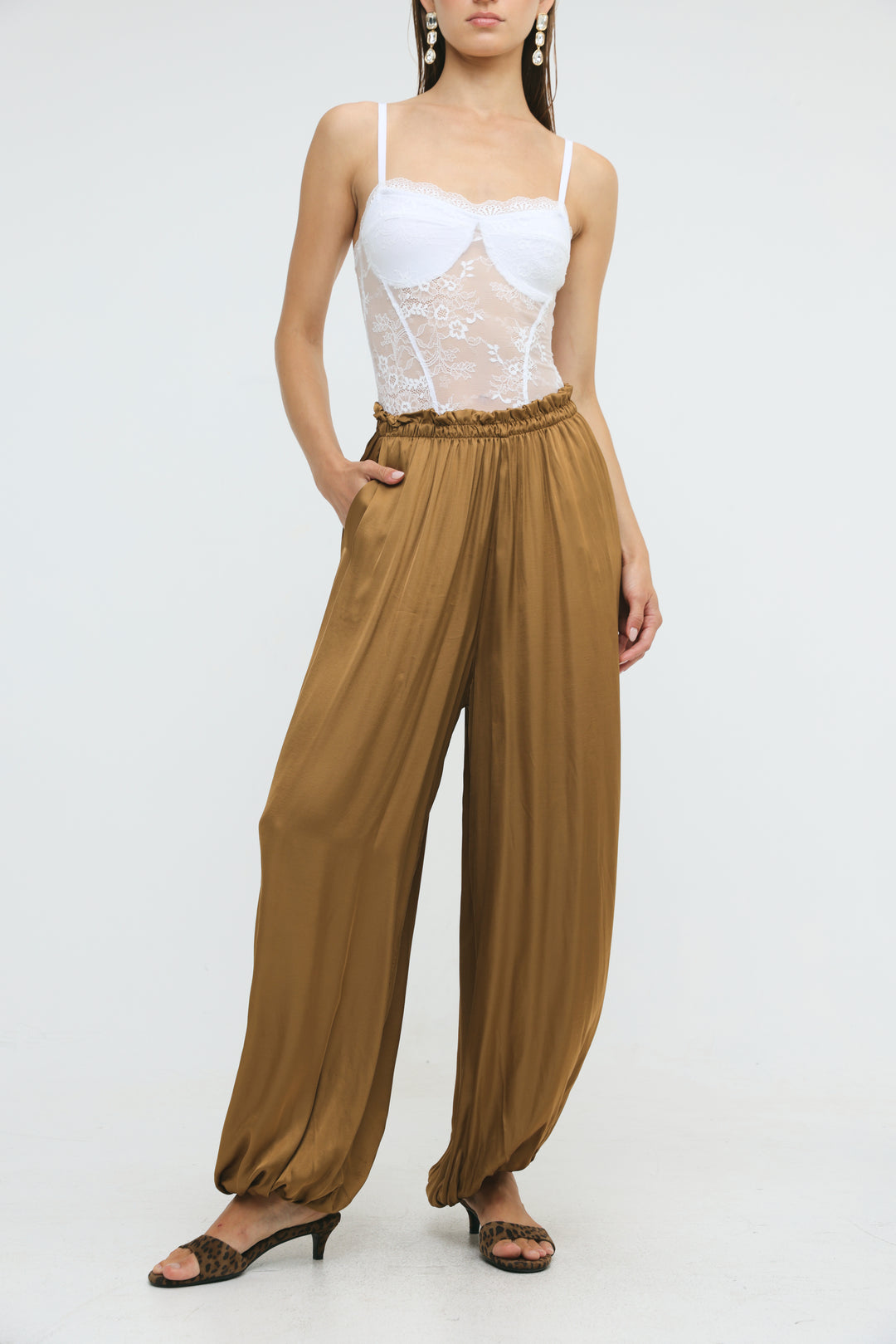 Gloss Brown Balloon Bottoms