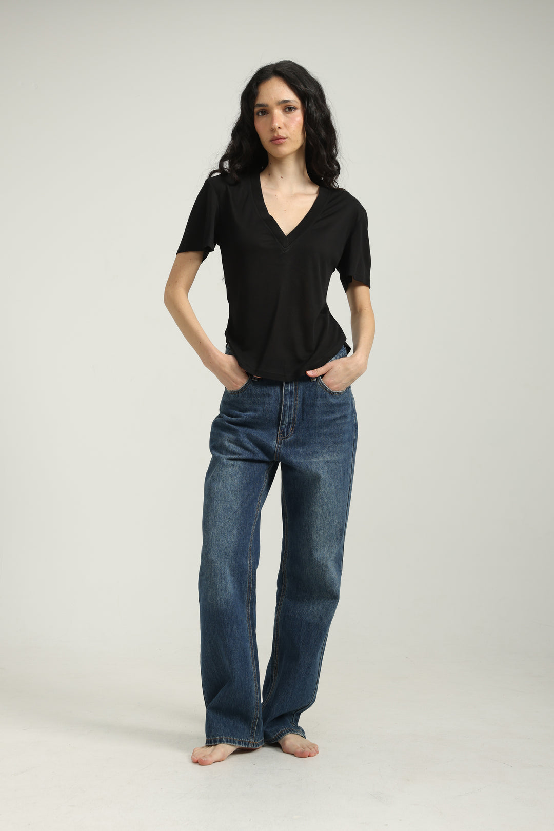 Clean23 Black V T-Shirt