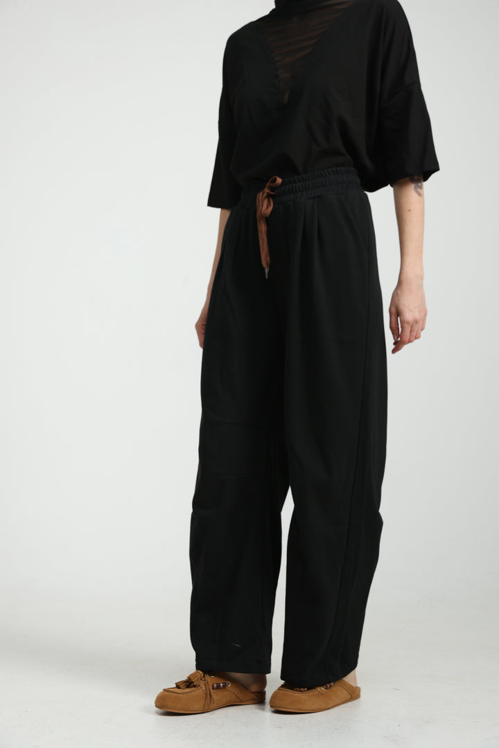 Familiar Black Joggers