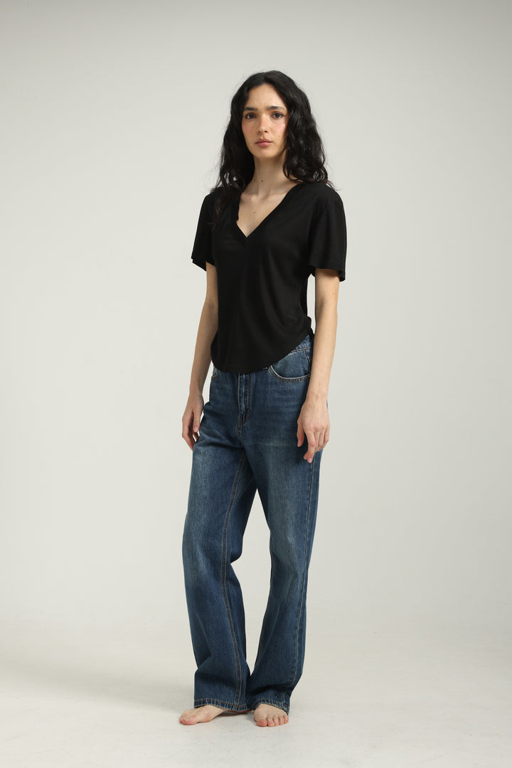 Clean23 Black V T-Shirt