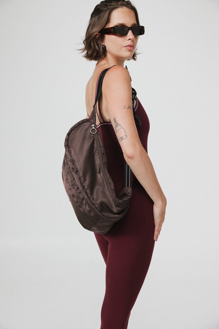 EE Huge Brown Belt Bag