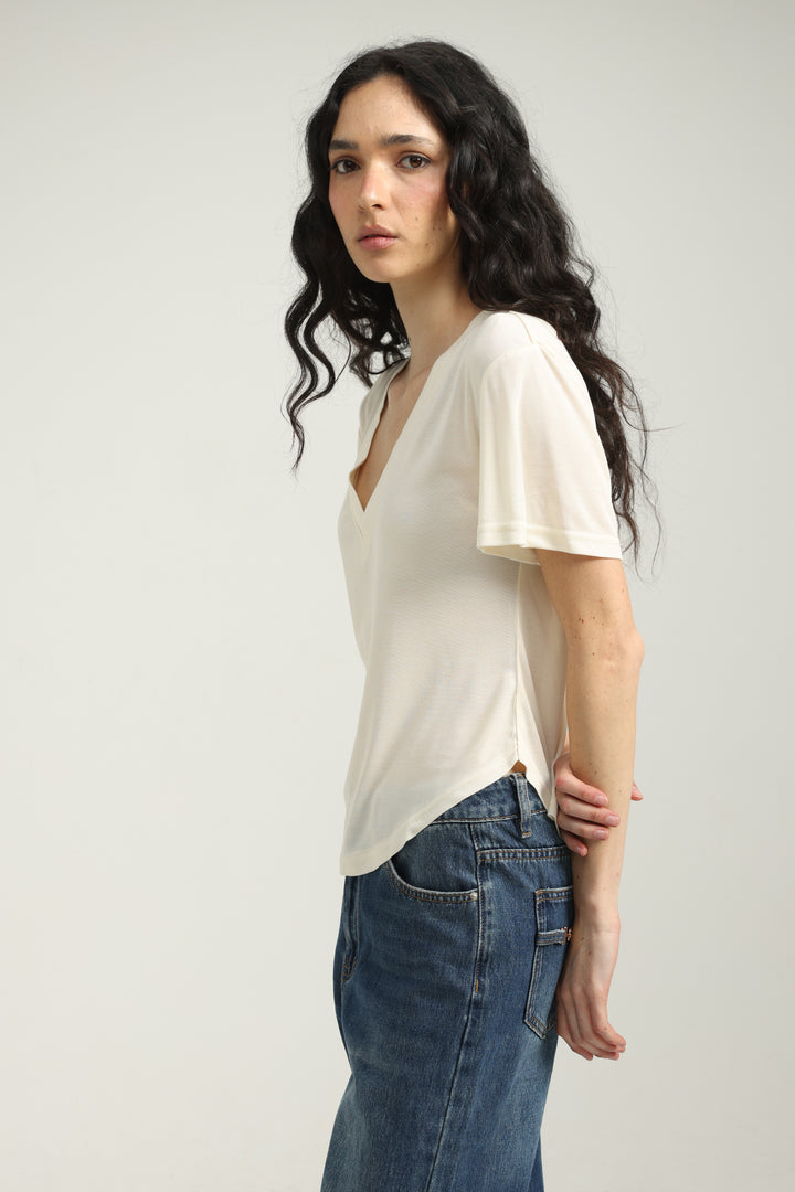 Clean23 White V T-Shirt