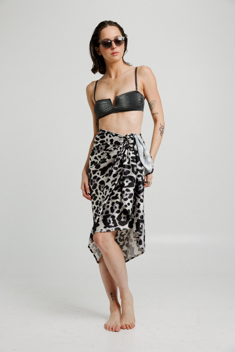 Grey Leopard Sarong