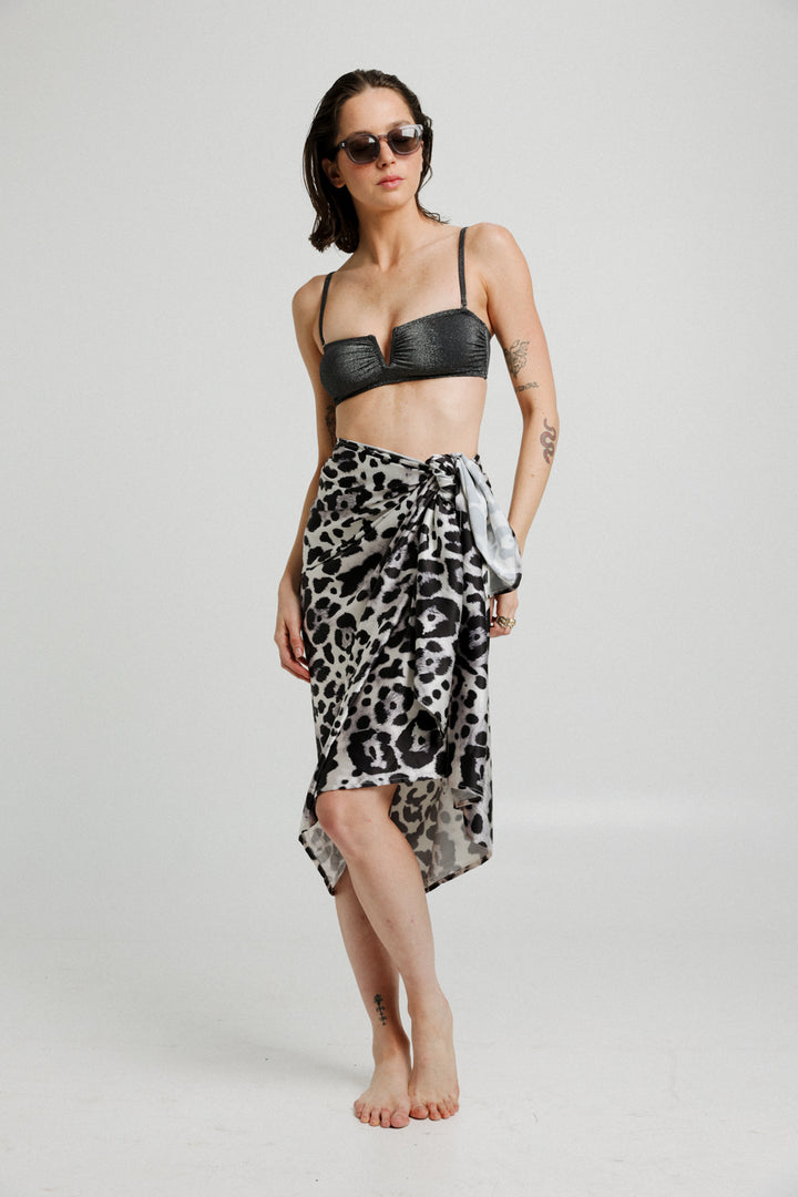 Grey Leopard Sarong