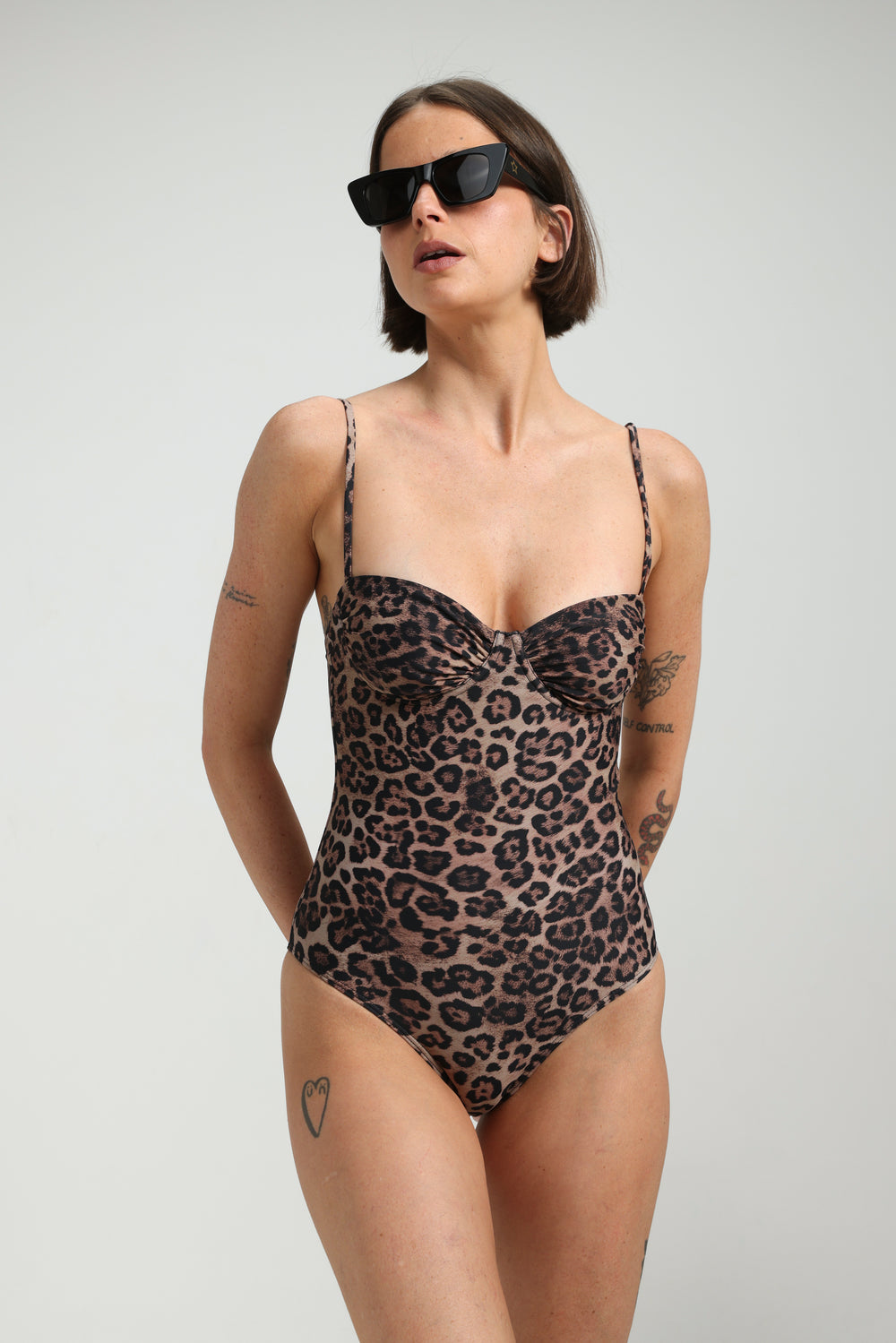 Expressionism Leopard Swimsuit בגד ים שלם בגוון מנומר עם מחוך