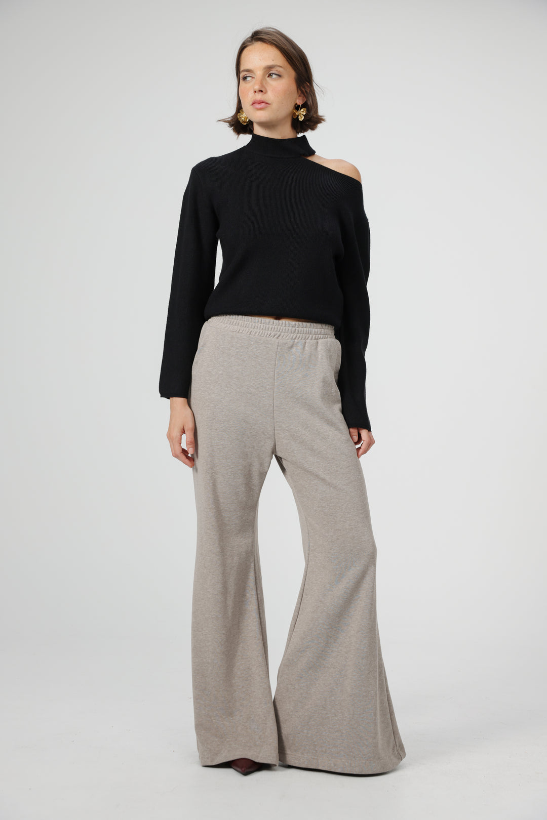 Starting Black Sweater