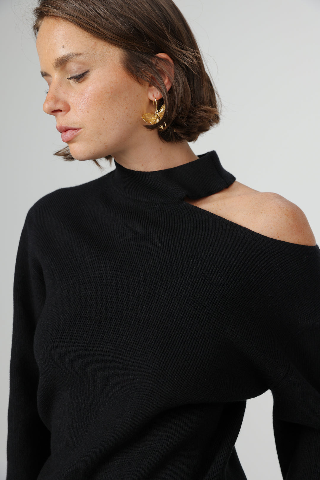 Starting Black Sweater