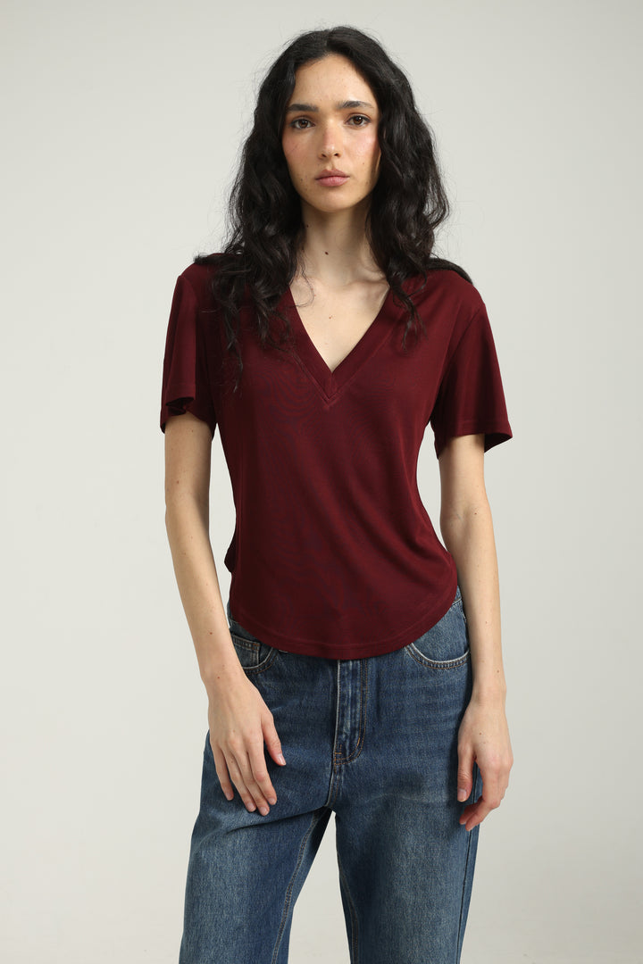 Clean23 Wine V T-Shirt