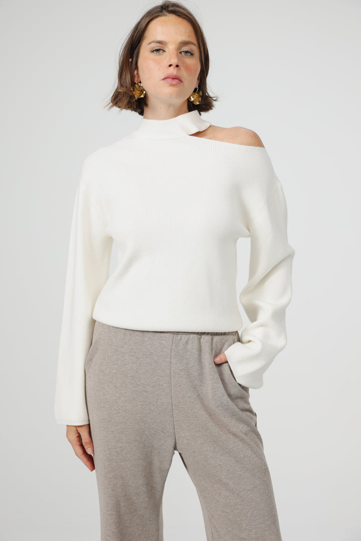 Starting Cream Sweater