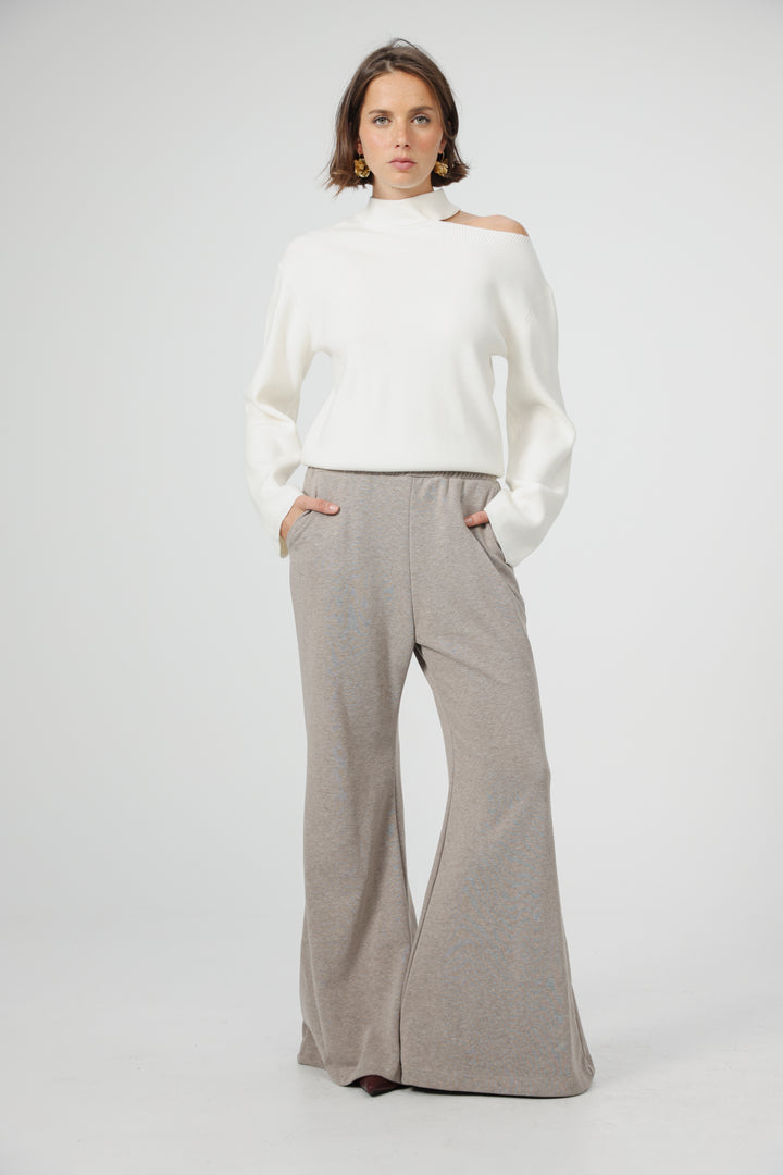 Starting Cream Sweater