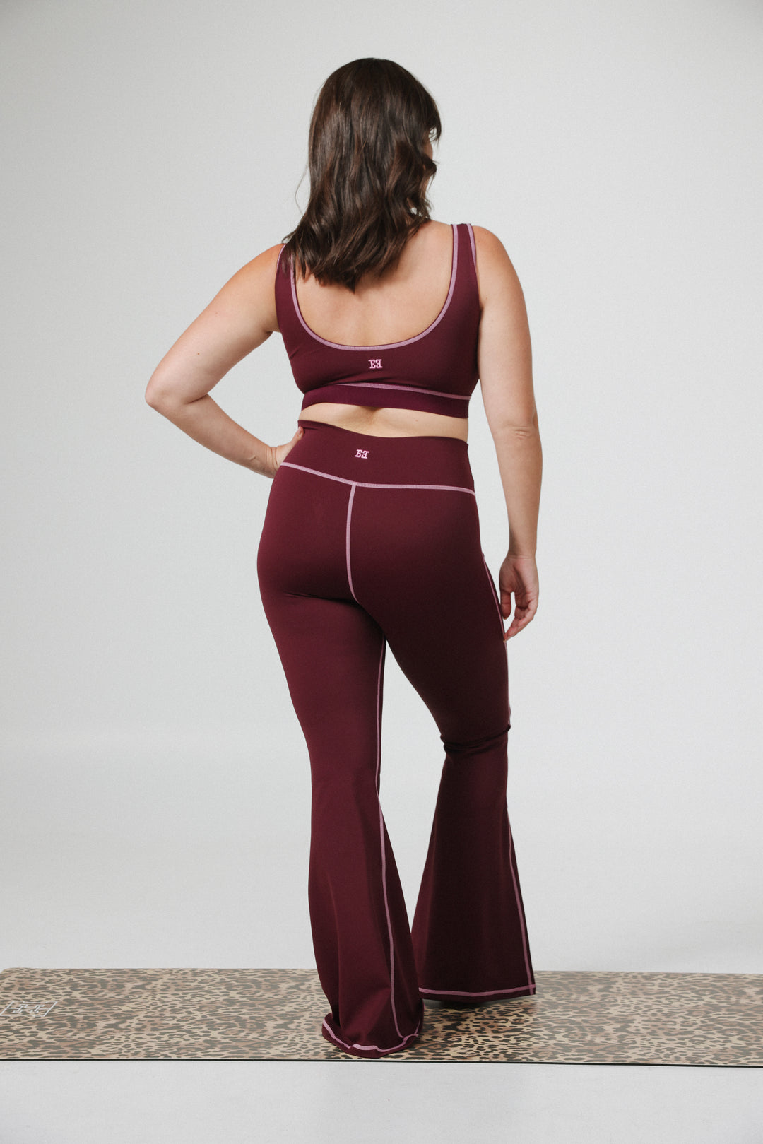 Hershko Leopard Flared Leggings