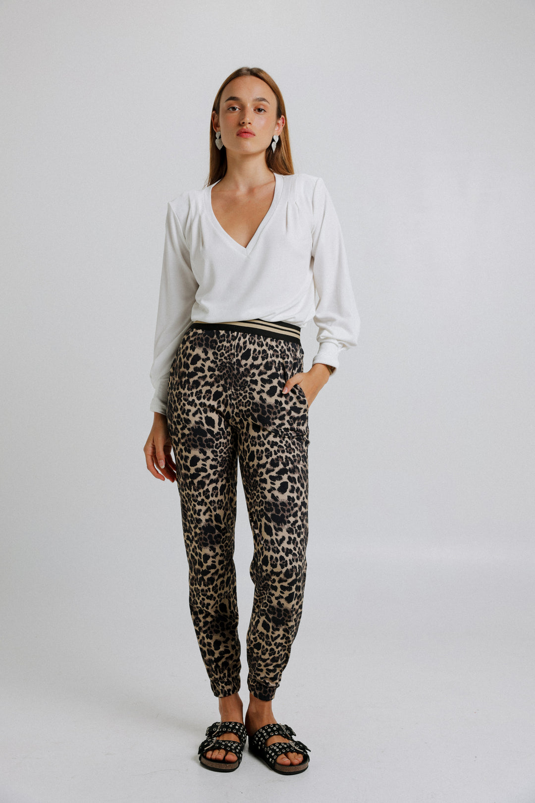 Jump Leopard Joggers
