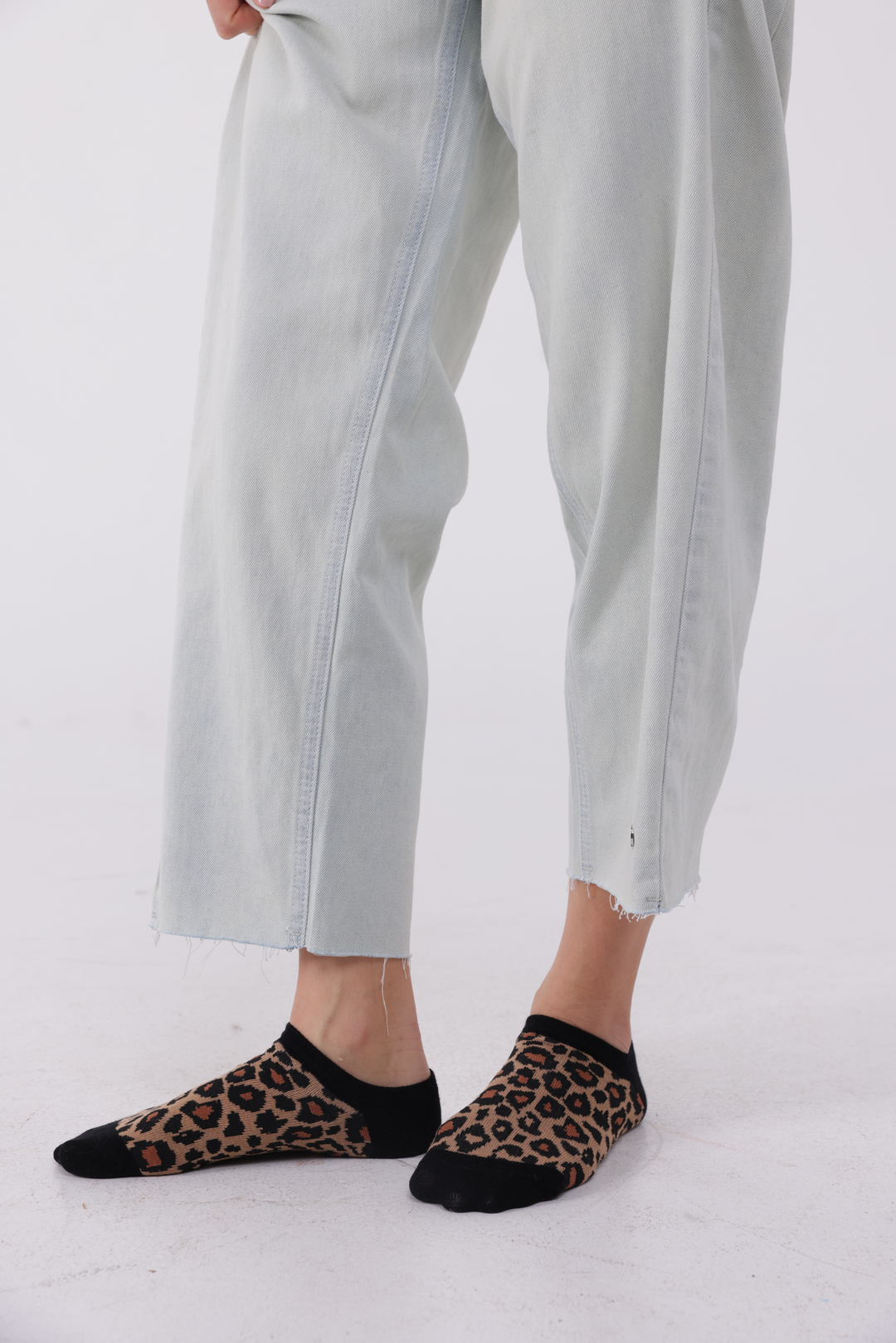 EE Leopard Ankle Socks