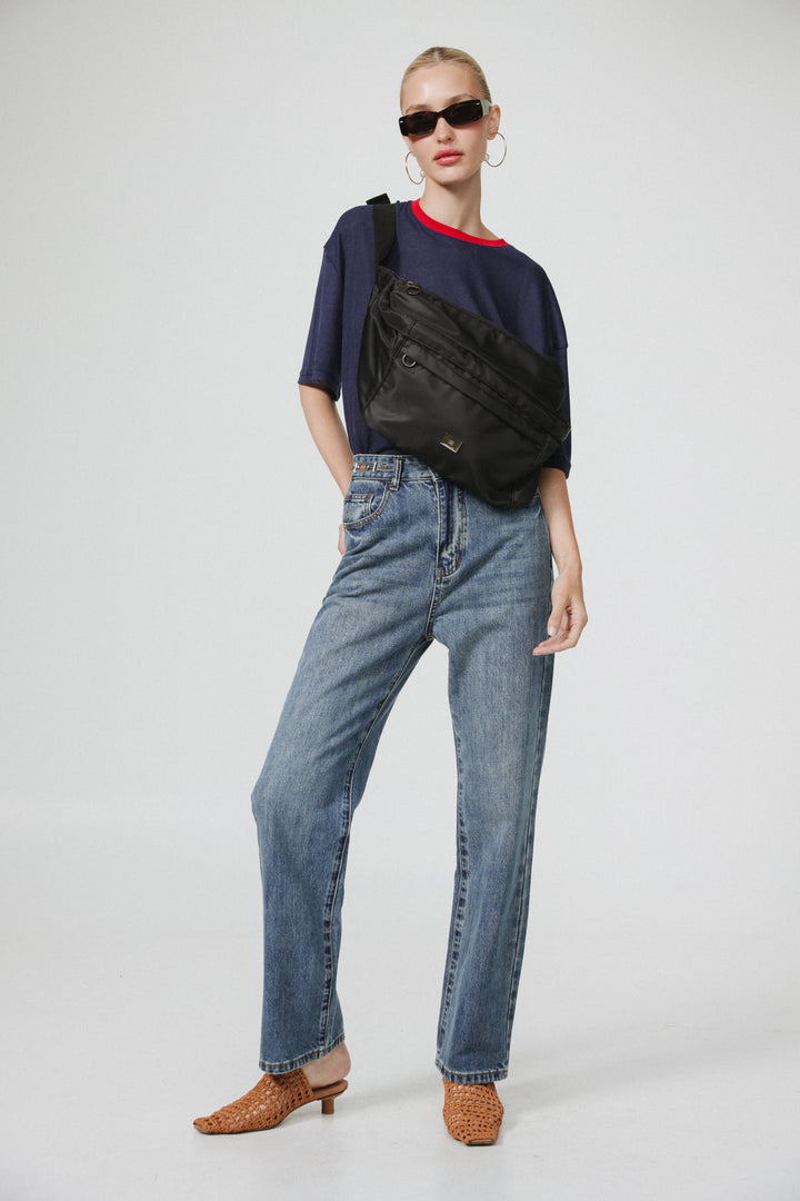 EE Huge Black Belt Bag