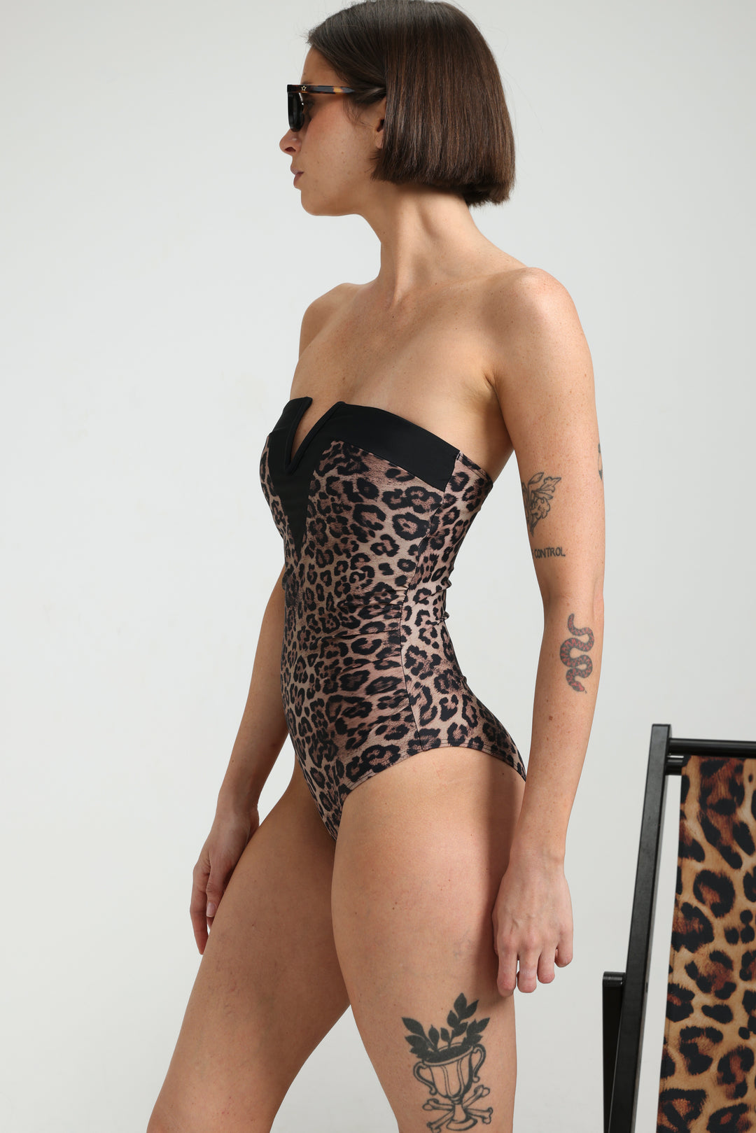 Impressionism Leopard/Black Swimsuit בגד ים מנומר שלם