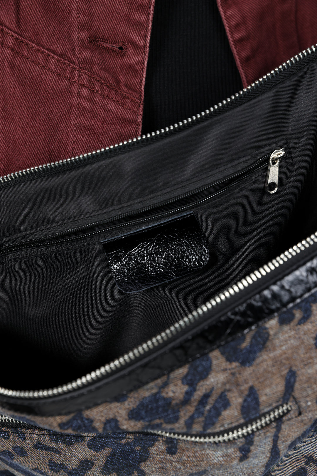 תיק מנומר עם תא פנימי שחור Rock Leopard Bag 