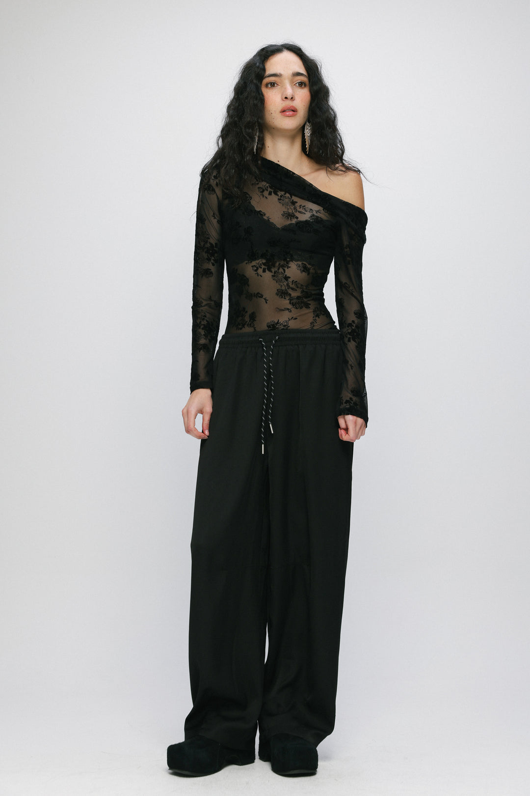 Luna Black Velvet One Shoulder Top