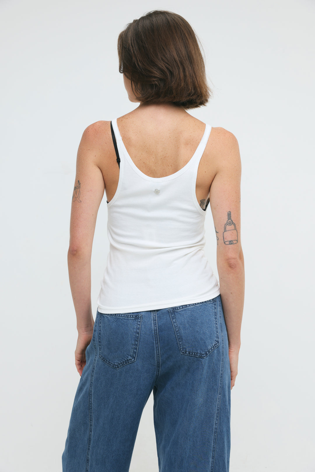 Saba10 White Tank
