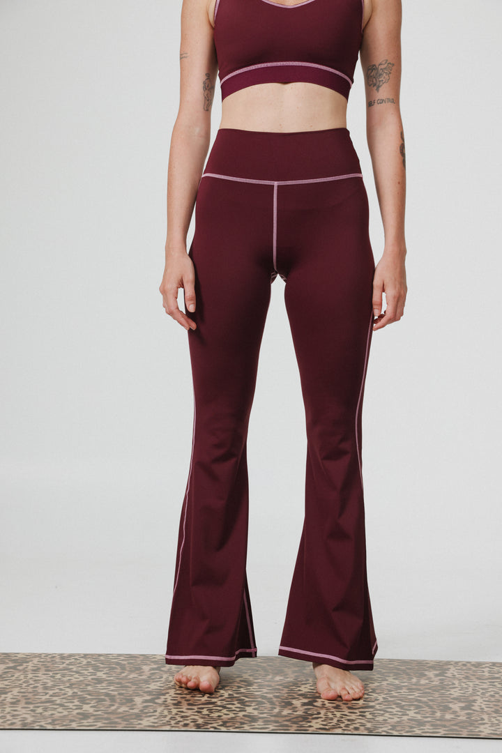 Hershko Wine Flared Leggings