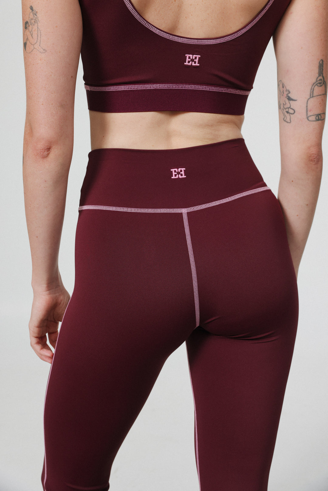 Hershko Wine Flared Leggings