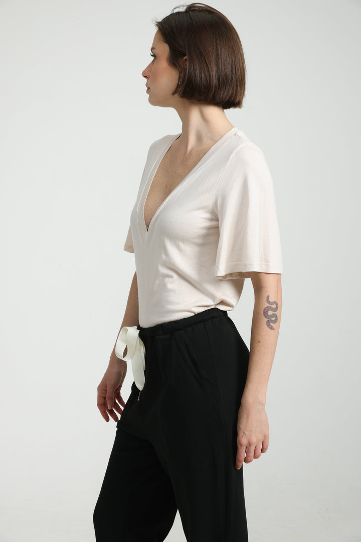 Clean25 Beige V T-Shirt