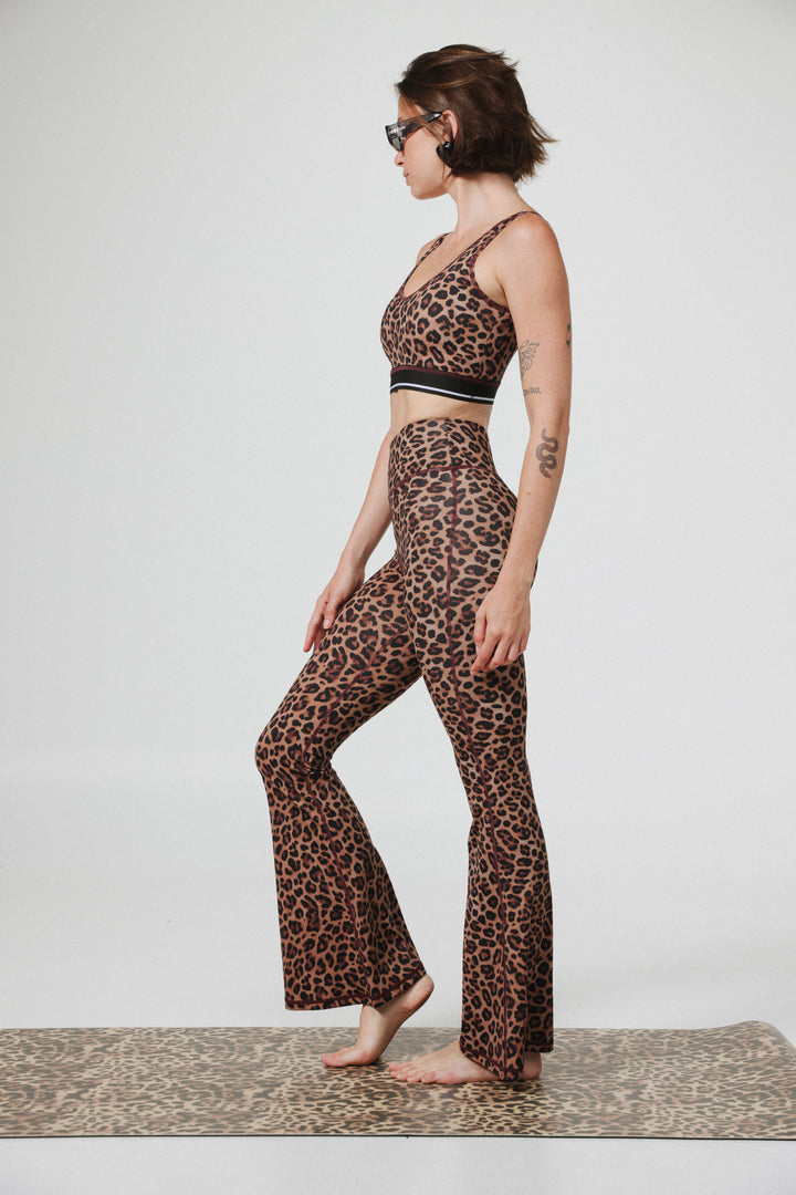 Hershko Leopard Flared Leggings