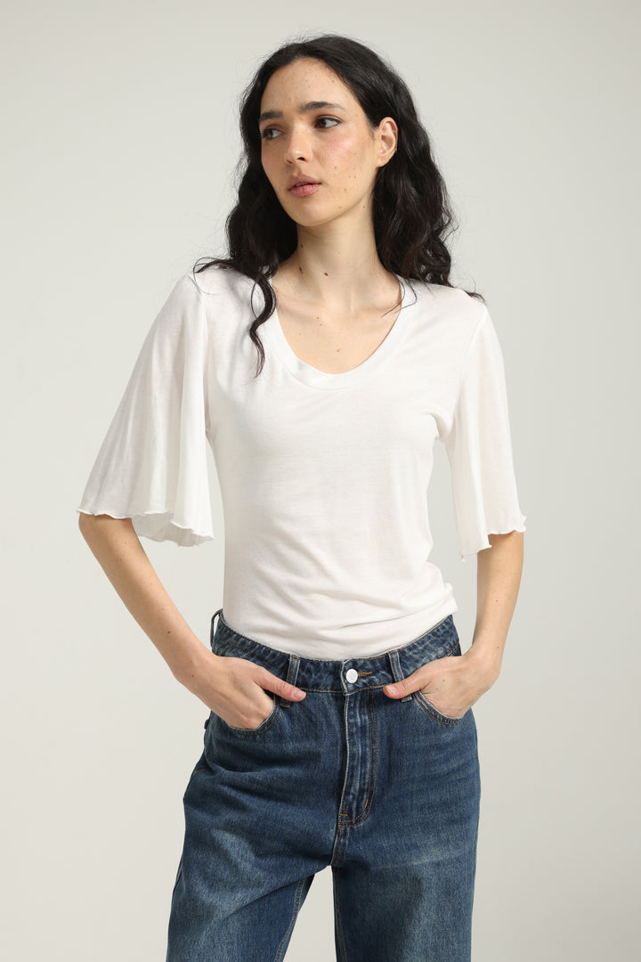 Clean19 White T-Shirt
