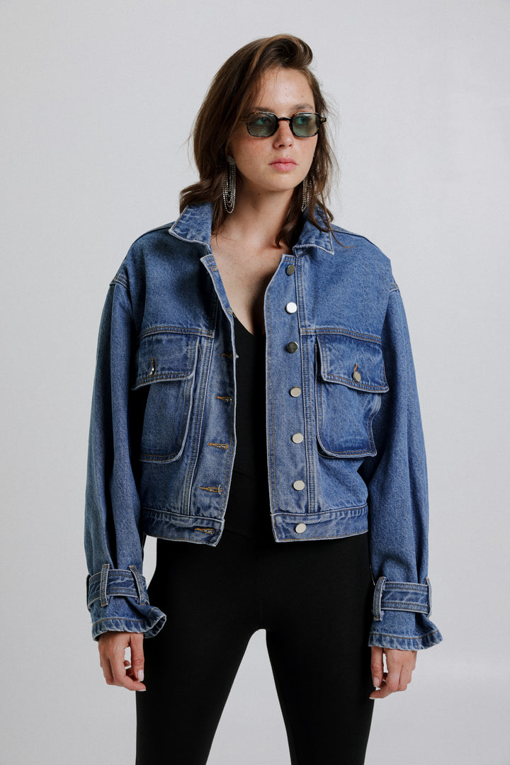 ז'קט ג'ינס לאישה דגם Autumn Denim Jacket 