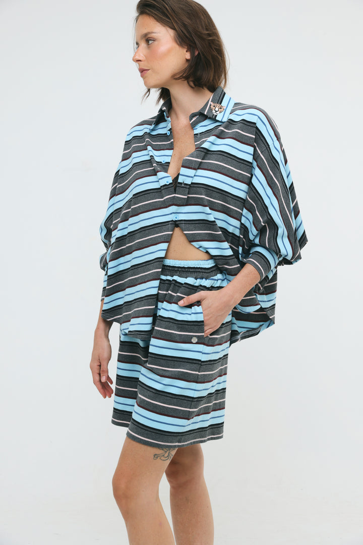 Crossing Grey Stripes Shorts