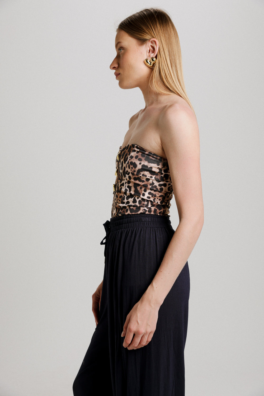 Charm Leopard Golden Strapless Top