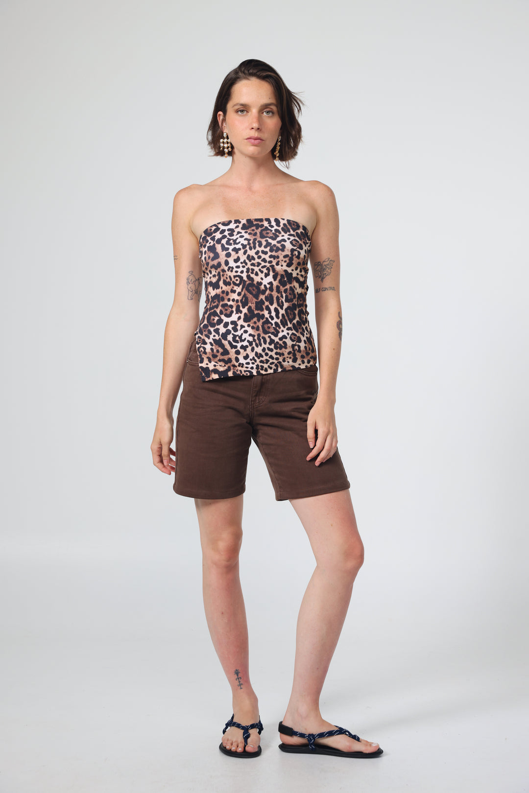 Graphic Leopard Strapless Top