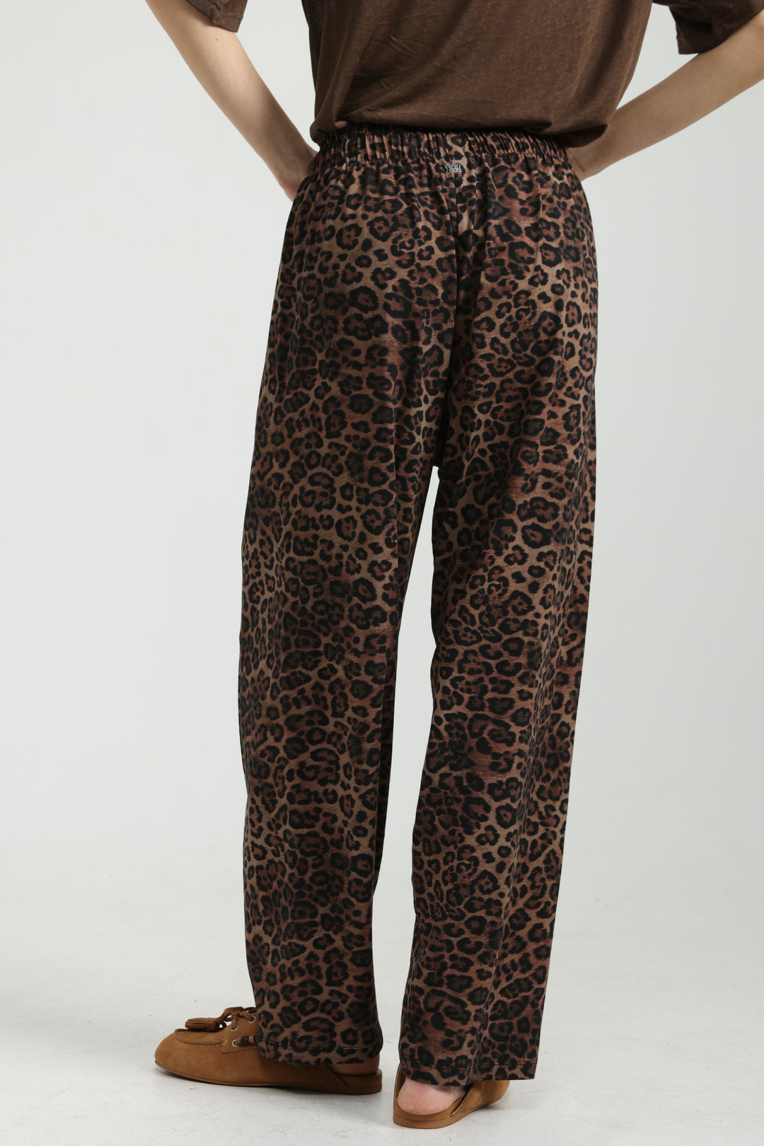 Change Leopard Bottoms